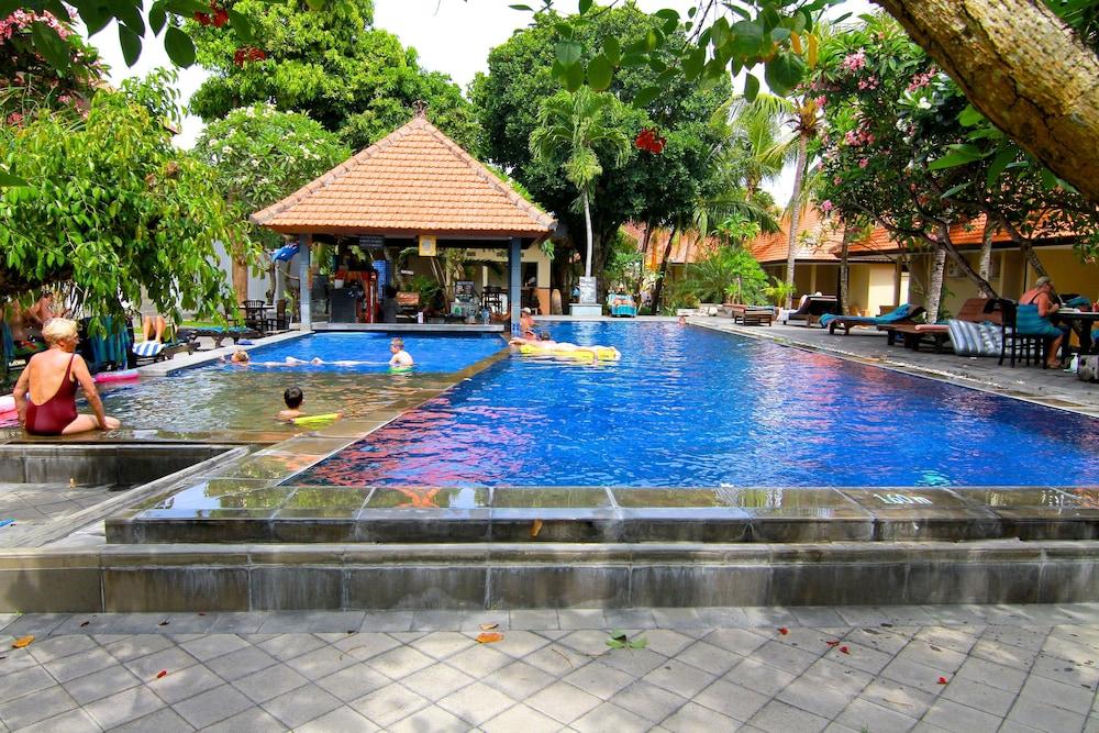 New Garden View Resort Legian Eksteriør bilde